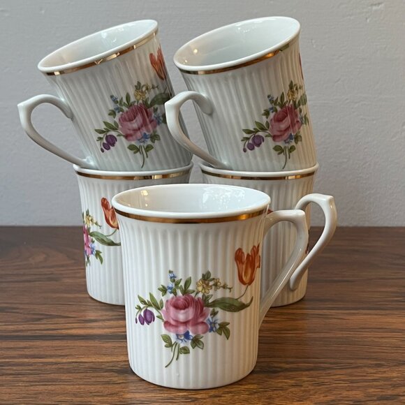 JLMENAU Graf Von Kenneberg 5 Ribbed Floral Mug Germany GDR 8 oz - Picture 2 of 15